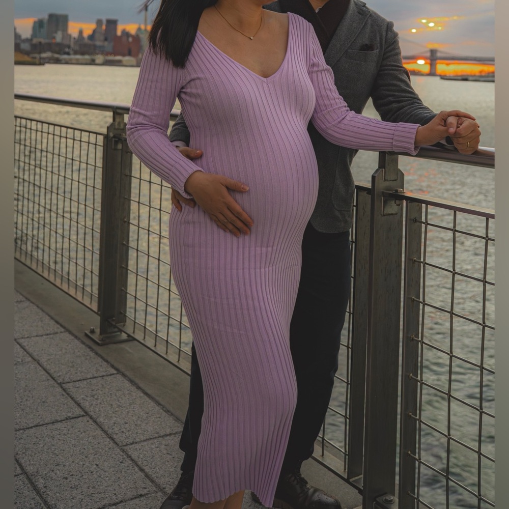 Lavender/Purple/Pink V-Neck Long Sleeve Fitted Maternity Maxi Dress | Pinkblush